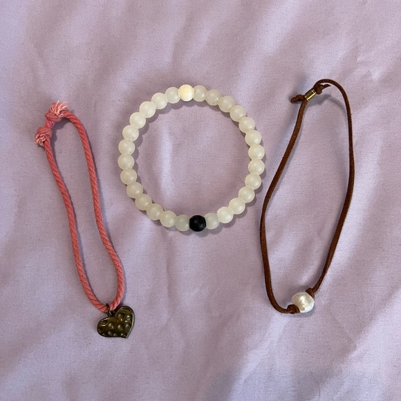 Trio of Bracelet - Picture 1 of 1